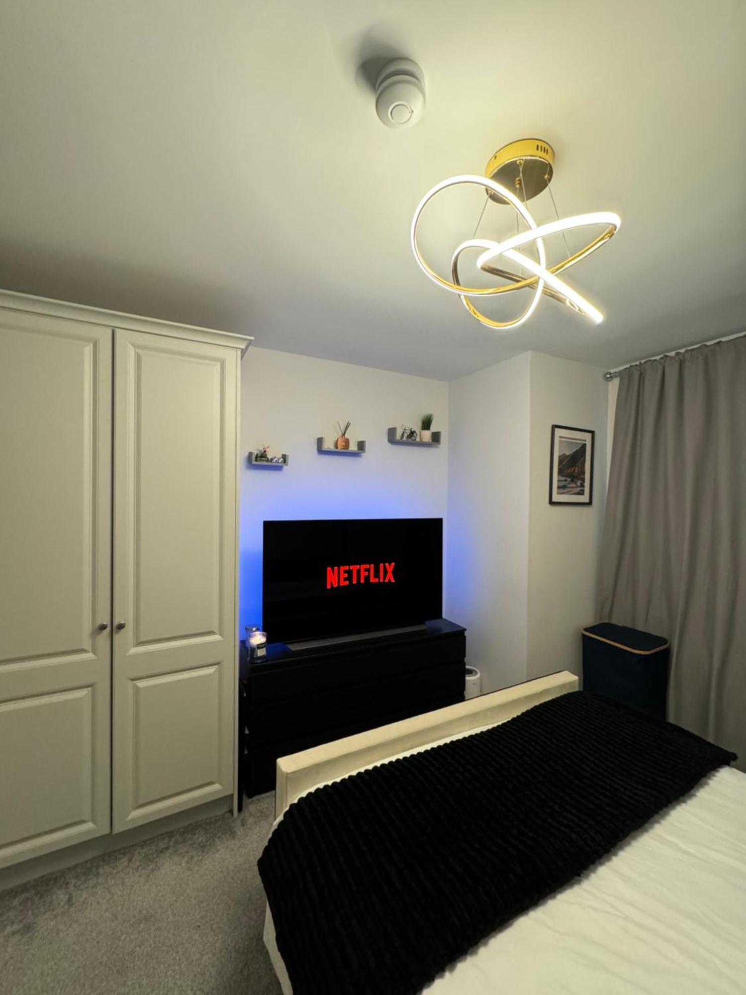 Modern Double & Single Room With Cozy Vibes อาไธ ภายนอก รูปภาพ